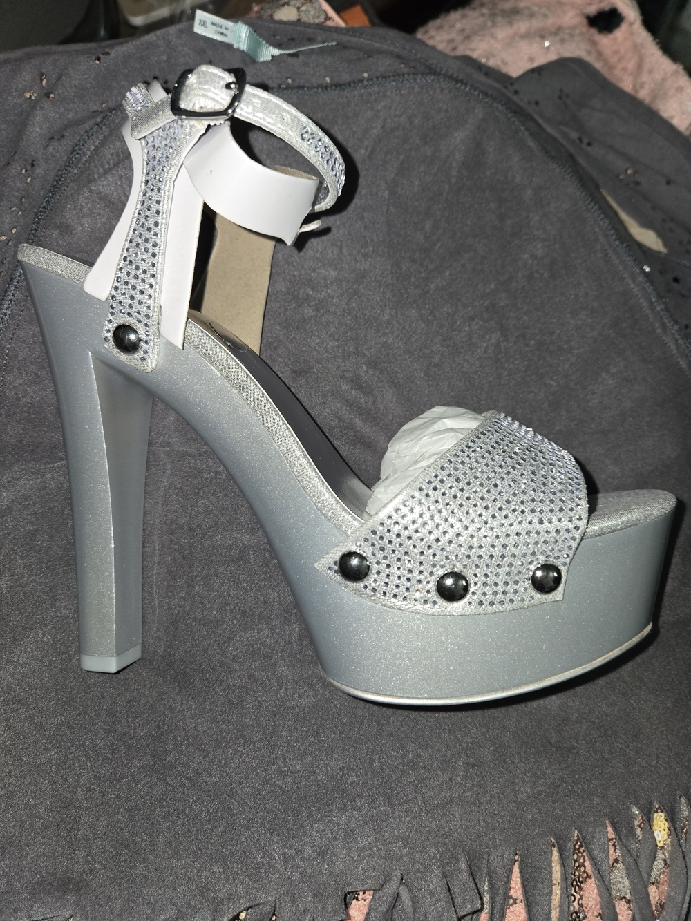 Jessica Simpson Silver Rhinestone Platform Heels